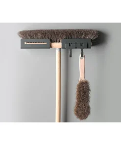 COLGADOR ESCOBERO